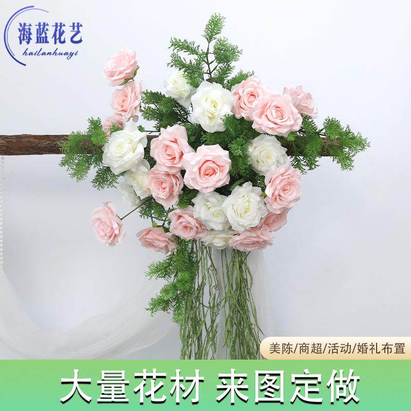 婚庆森系桩门木摆拱门草坪户婚礼木头架子花门VGG布置树外桩背景