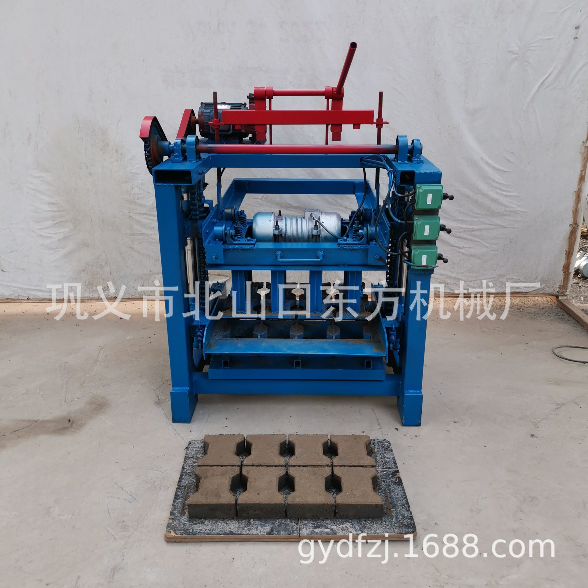 4-35制作铺路砖工字砖铺装道路免烧砖机源头厂家售后无忧多种模具,五金/工具,工程/建筑机械,淘宝优惠券,粉丝福利购,淘宝优惠卷