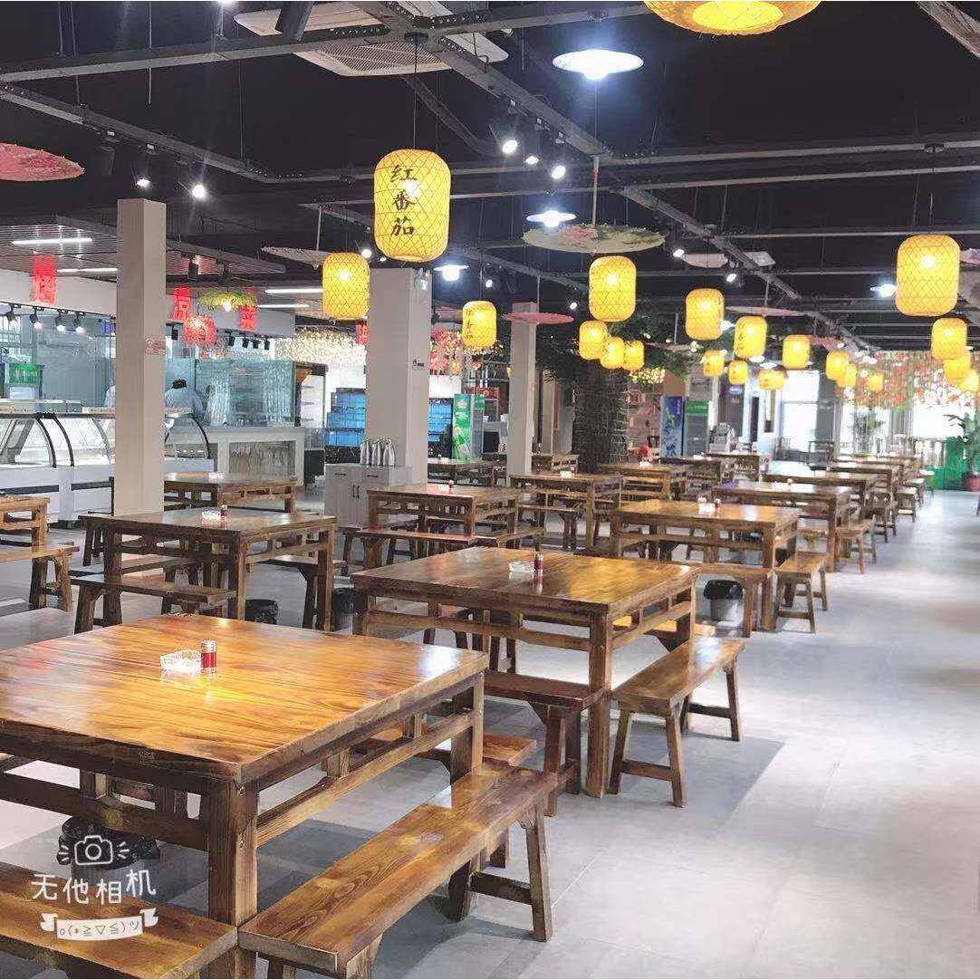 乐5V碳化仿木古实方桌餐桌桌火烧木休520闲桌打牌公园饭店农家桌