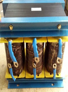 K0铜线V022输入()Q3830VB60)88-19变压器)输出4%(圈VZ0W自耦%（