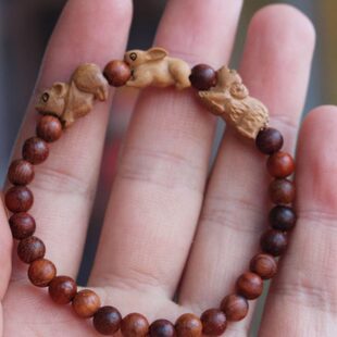 三局十二生肖吊坠木桃木狗红绳三虎会手链羊局合六合马水兔属相猪