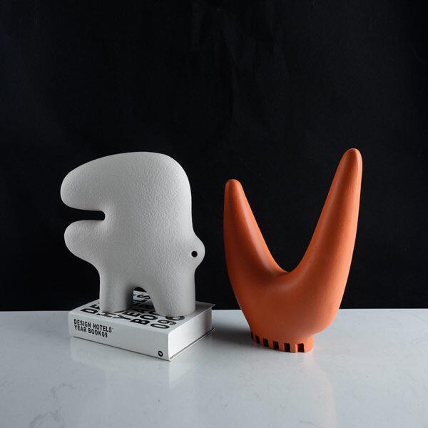 桌面雕塑摆件抽象客厅简约现代艺术软装饰品家居样板房创意字母