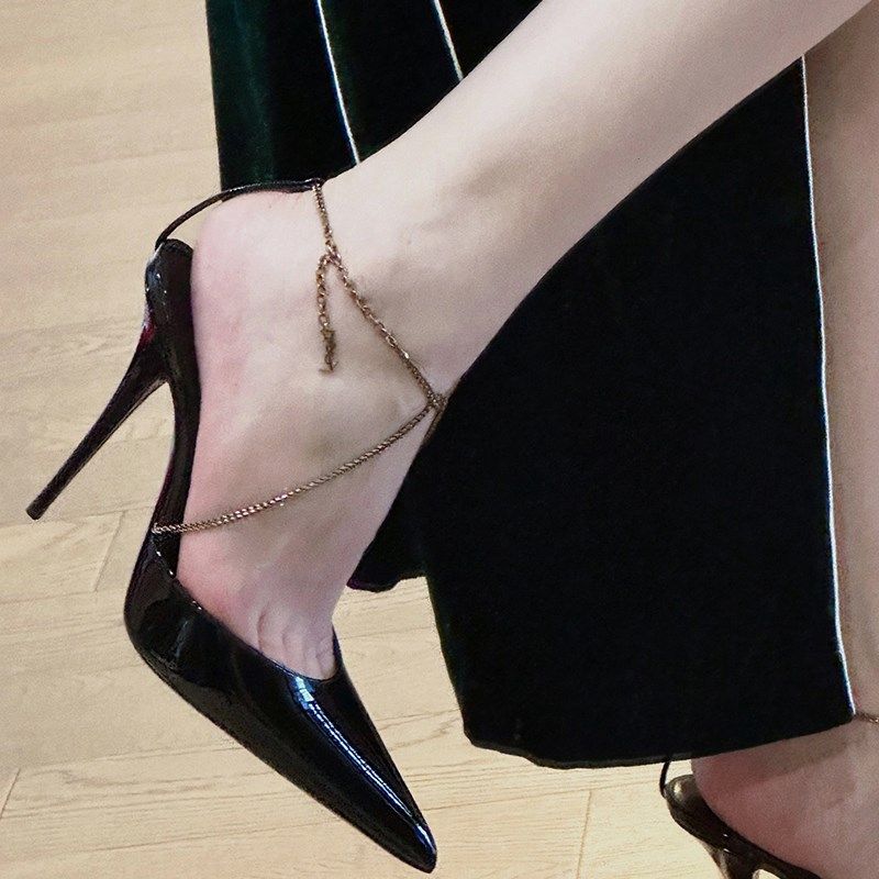 2024夏季新款黑色漆皮包头凉鞋女细跟尖头金色交叉链条高跟鞋单鞋,女鞋,时装凉鞋,淘宝优惠券,粉丝福利购,淘宝优惠卷