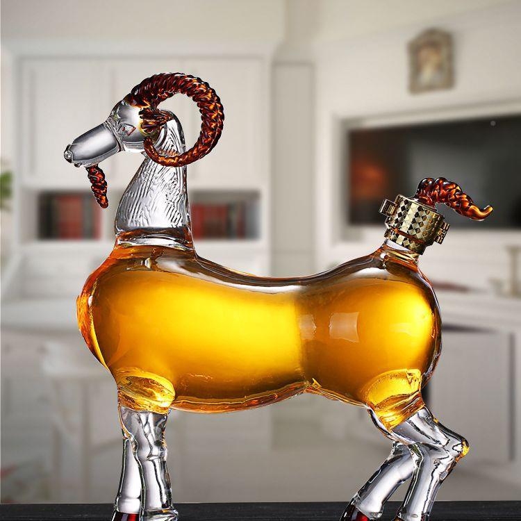 十二生羊型动物PMD酒瓶红酒山羊肖酒瓶白瓶酒瓶高硼玻璃硅工艺酒