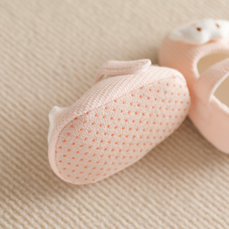 婴儿鞋春秋软底学步男女宝宝布鞋夏季公主鞋0一3月6新生幼儿初生7