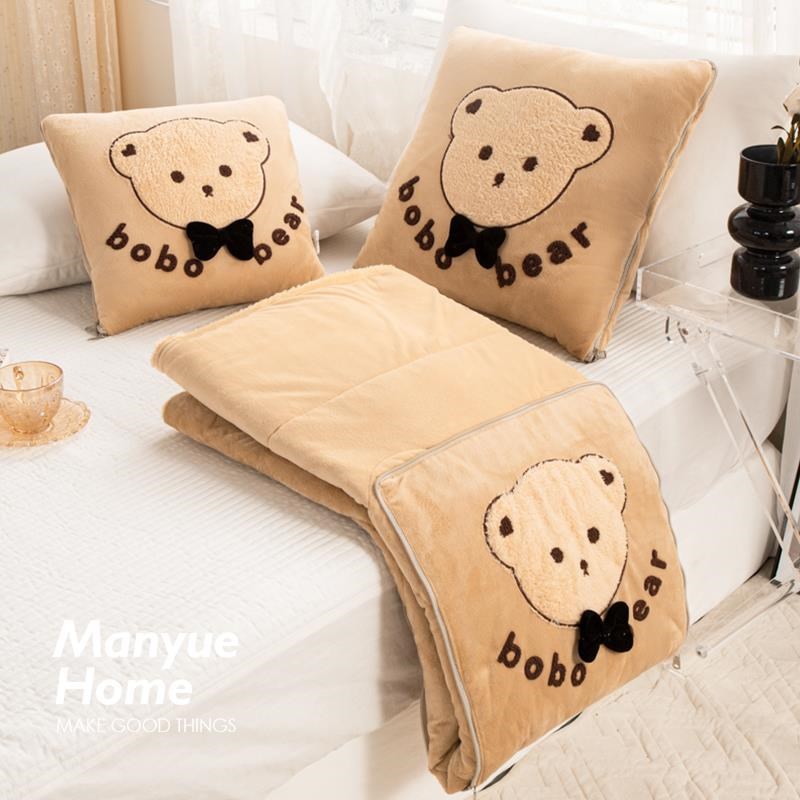 卡通ins风抱枕被子两用沙发午睡枕加厚毯子车载靠垫可折叠