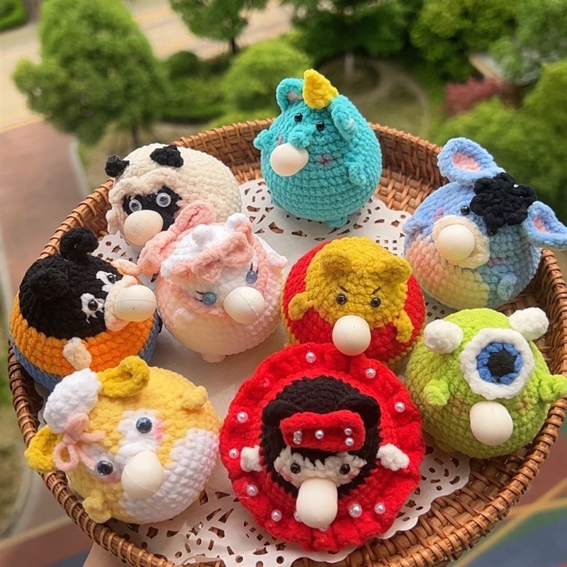 成品吐泡泡卡通手工编织diy亲手制作送男女朋友个性礼物玩偶钩织