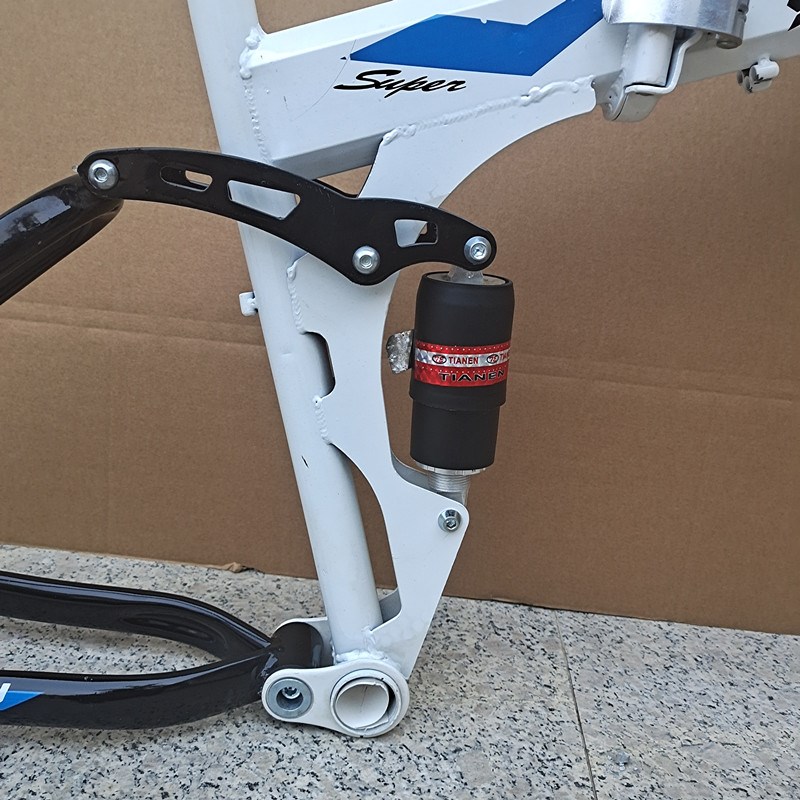 新款自行车软尾车架26寸24寸折叠山地自行车架双减震双碟刹高碳钢