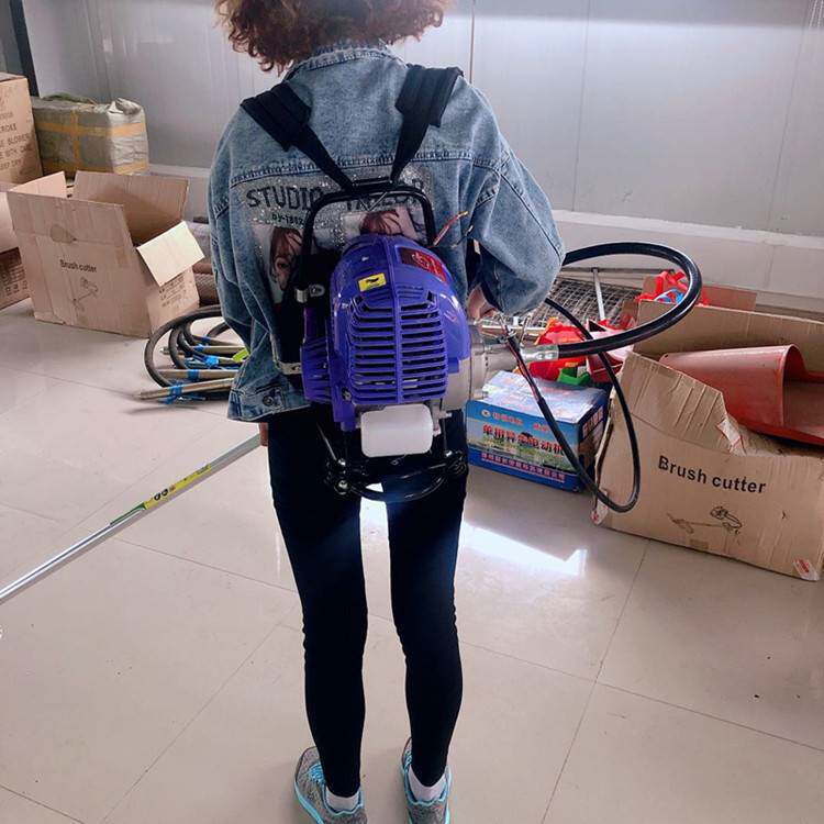 农田小型除草机农户用的微型汽油松土锄地设备轻便的绿化割草机