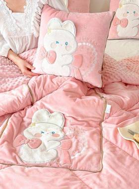 豆豆绒立体贴办布绣抱枕被子用HUZ室盖毯靠枕午两睡折叠被子公二