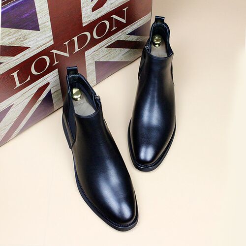 秋季马丁靴男f士英伦风中高帮男鞋韩版潮流百搭透气皮靴工装男靴