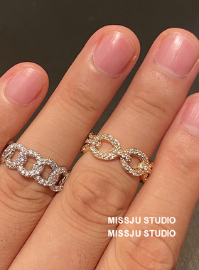 日常百搭戒指超闪满钻潮酷链条食指宽版女锁链戒男女ins潮情侣戒