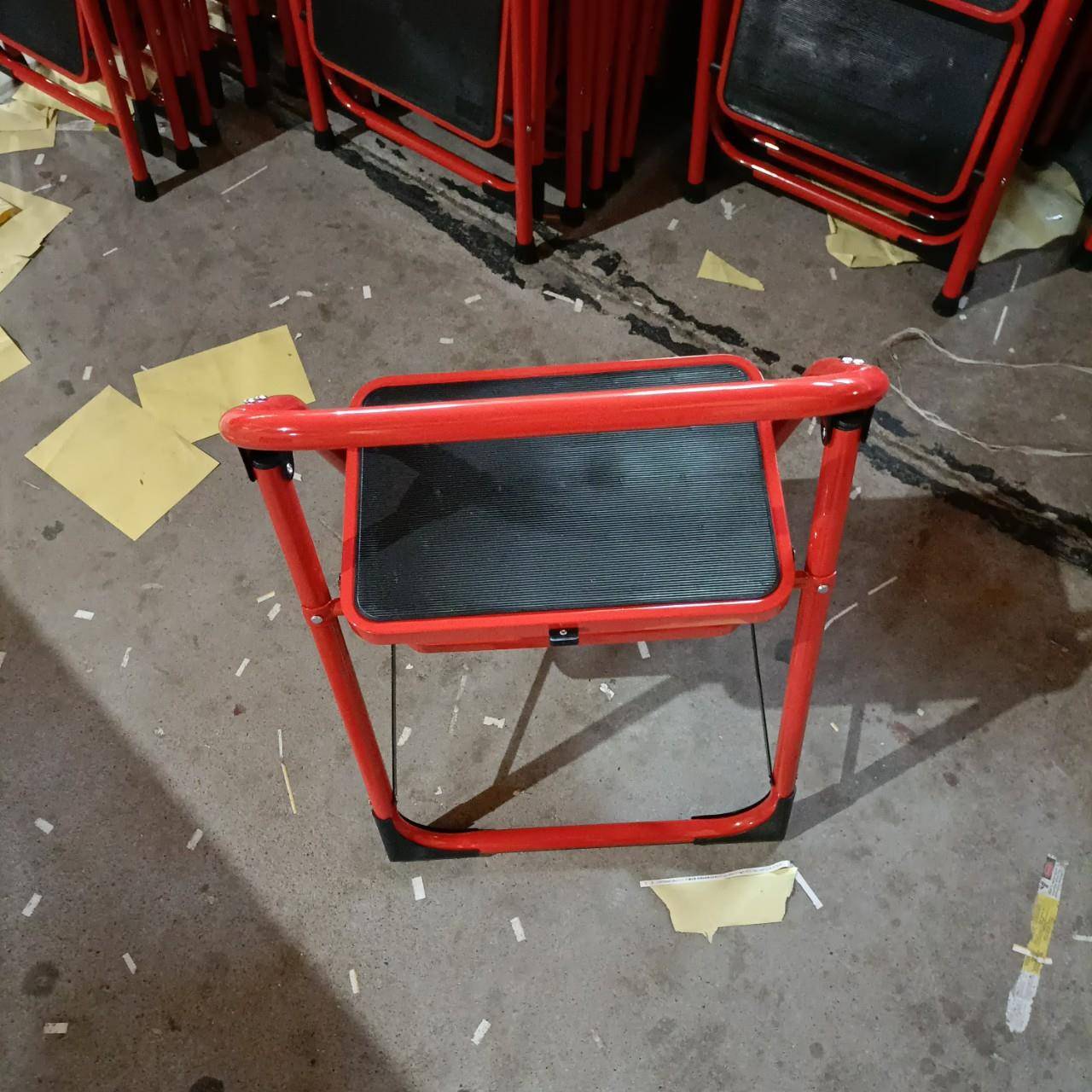 大踏板红色铁梯子折工厂两步红色家子用叠HCU梯厨房凳子可梯坐椅