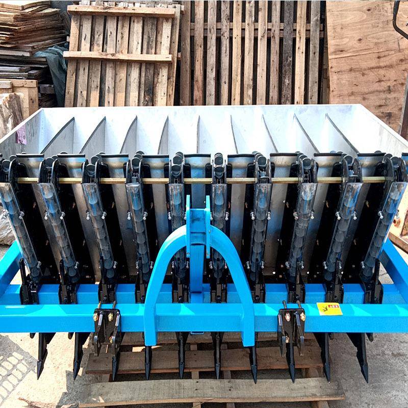 汽推油手式大蒜播种拖拉机动款绞龙式机大PGU蒜播种机电蒜瓣点播