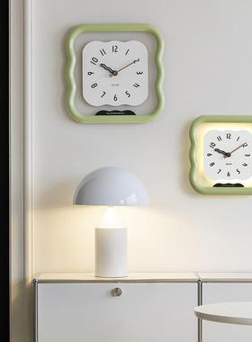 wozom2025新奶油风挂款钟钟客TYOS349厅家用现代简o约艺术时挂墙