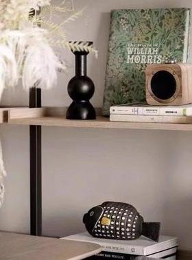 现代样板间书架电视柜音响手工陶瓷彩色小鱼烛台组合搭配饰品摆件