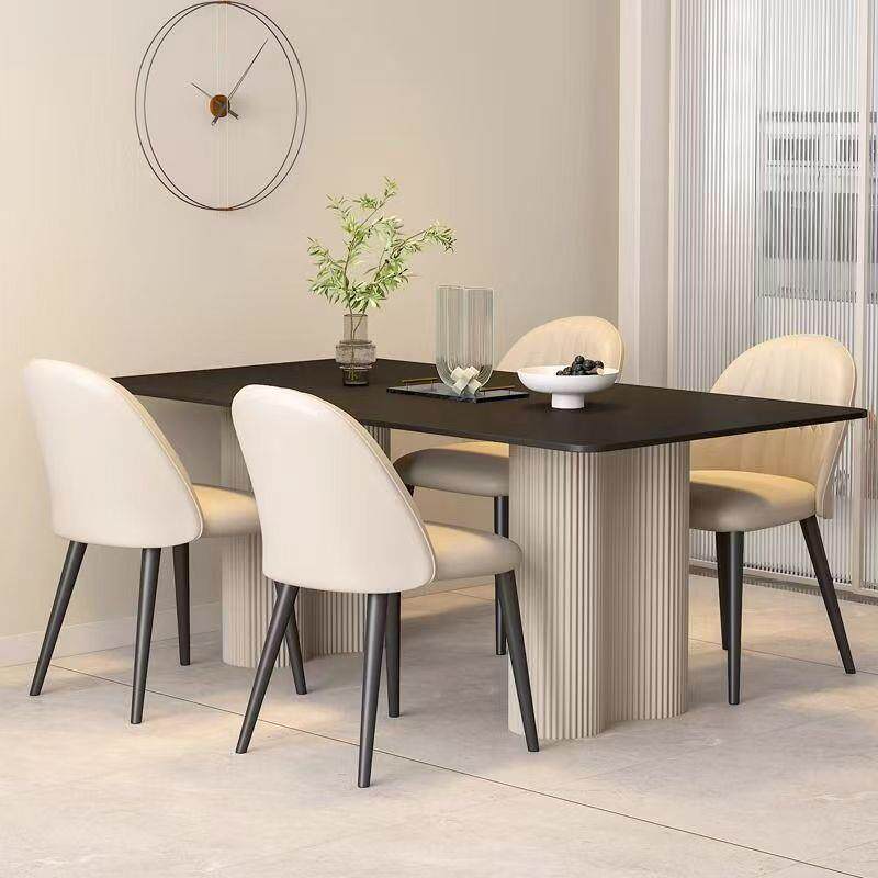 新款餐桌椅现代简约黑色岩板餐VHI家桌组意式用户小型合长方形饭