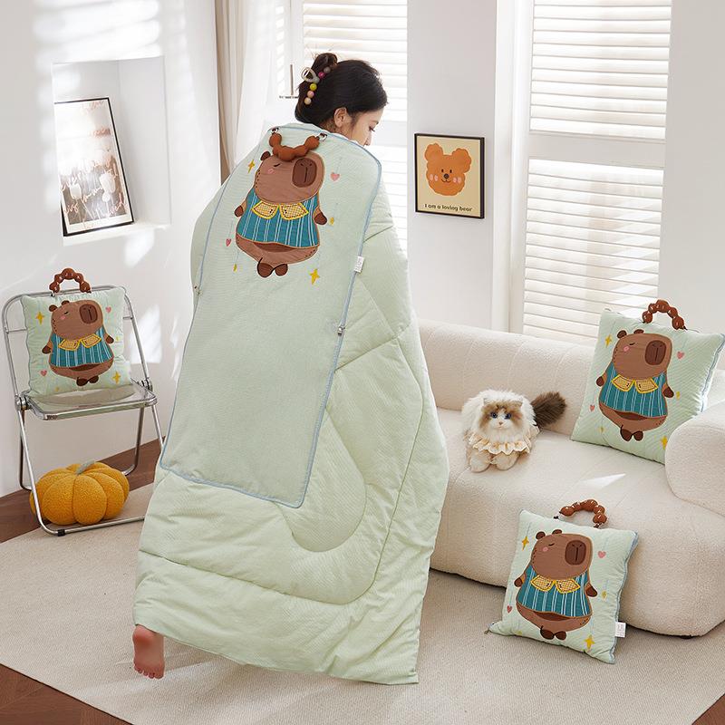 携夏季清新手提随身车带薄LCD子全棉色织抱枕被卡被皮巴拉午休被