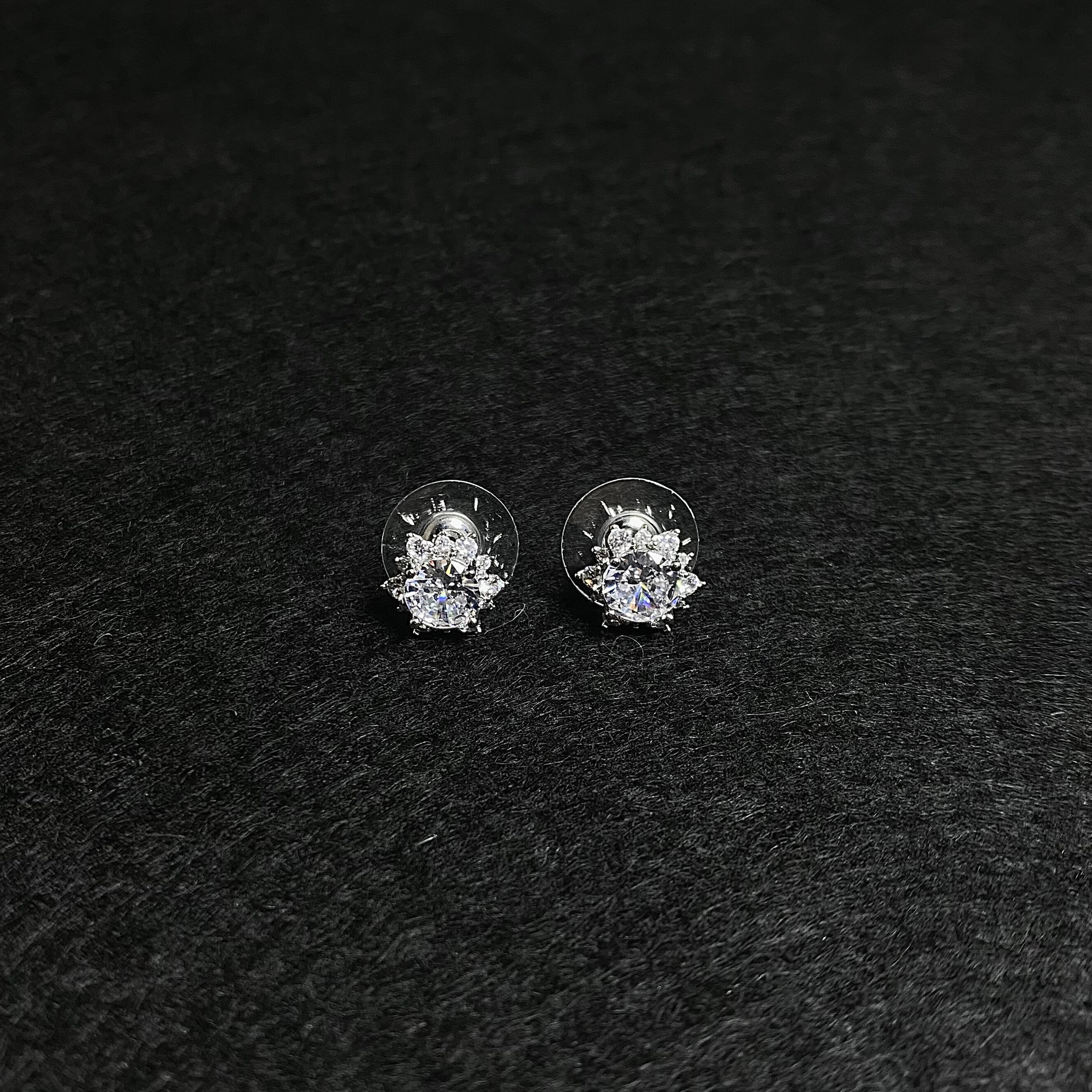 Vintage 古著 Drifting snow 华子耳钉