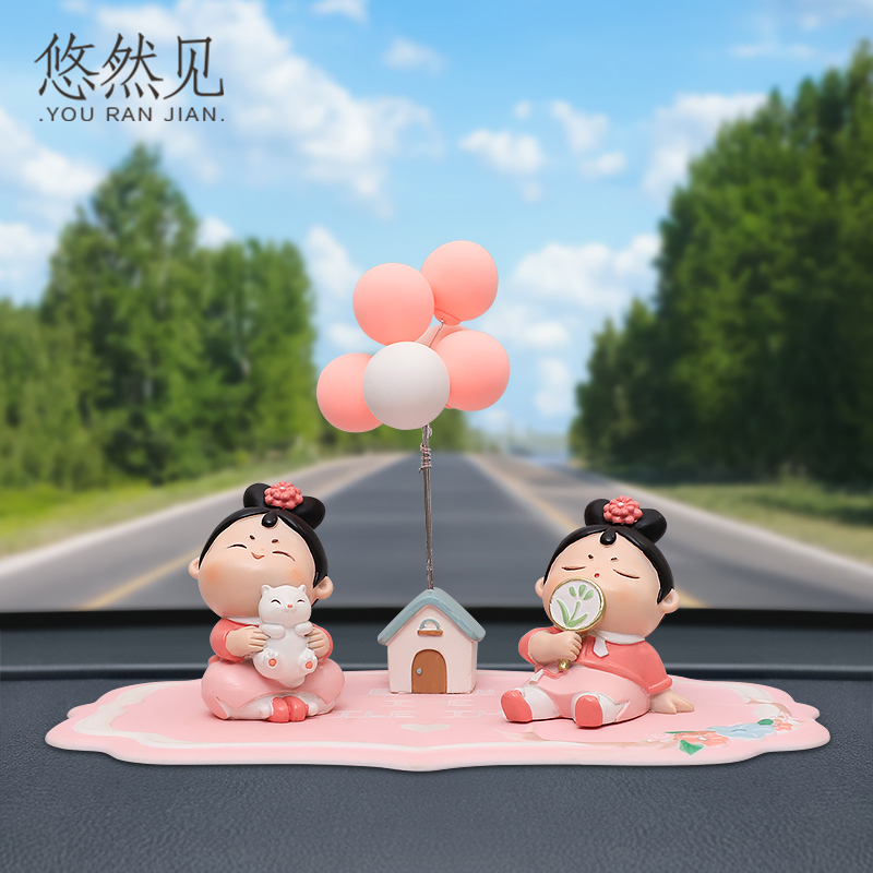 古风格格汽车中控台装饰品国潮唐风可爱女孩减压车载摆件Y2023网
