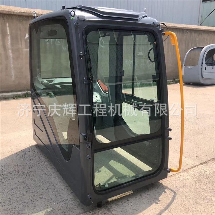 徐工XE210W挖掘机驾驶室前档玻璃内饰椅XE210W座边门边门锁大灯