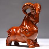 花木质居羊摆件实梨雕木刻山羊羚羊十二生肖办公家装 饰工艺品tq