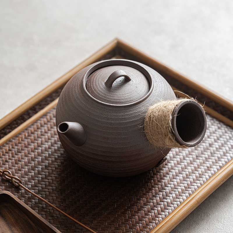 九匠风手工粗陶侧把壶老岩泥绑绳煮茶壶仿古风原矿陶土温茶套装