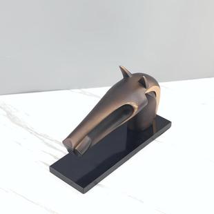 现简约代抽象树脂马头艺术饰摆件2120客厅玄装 家饰 关电视居柜软装