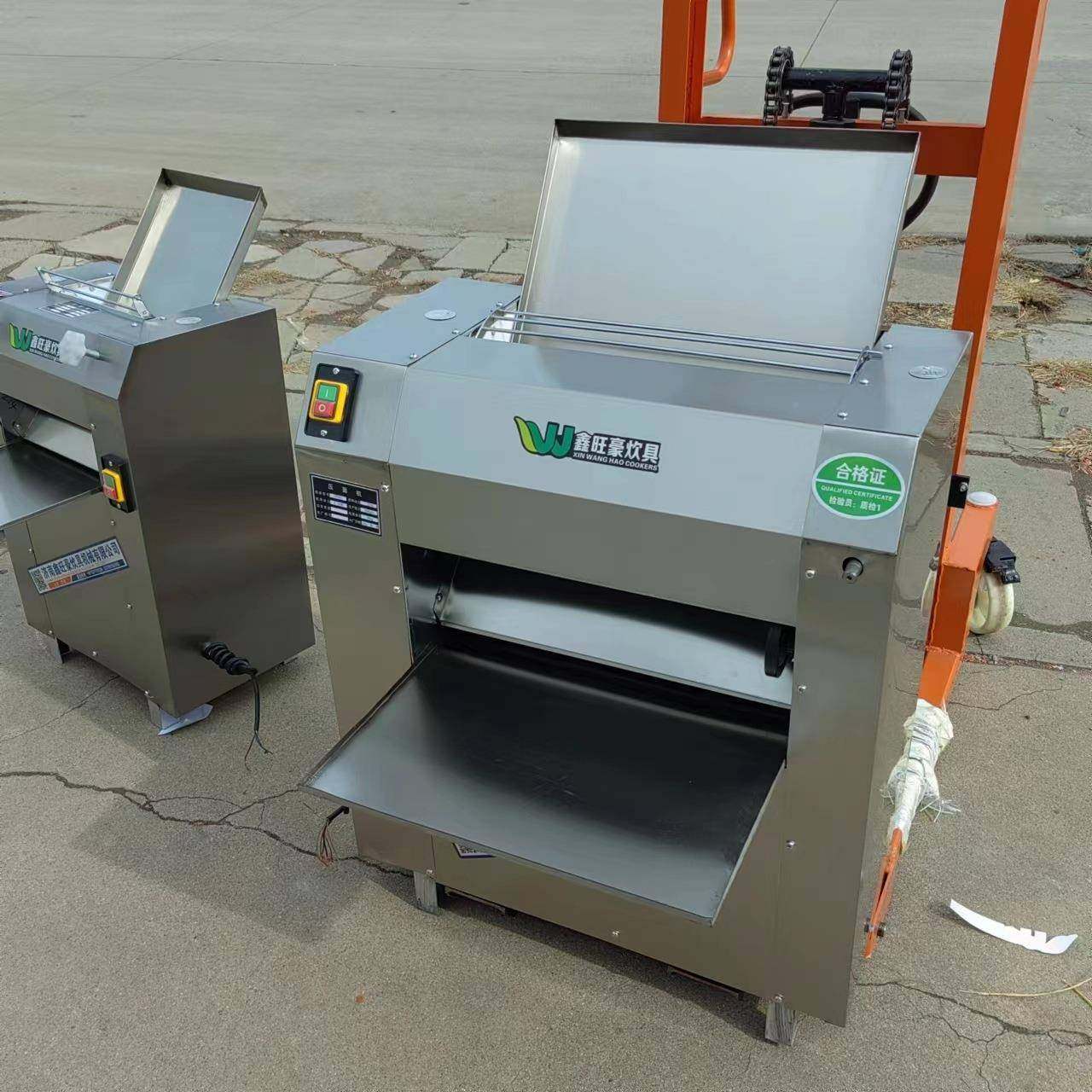 厂家售销面压587机皮商用350型揉面压皮机电动压机包子拉面馆压面