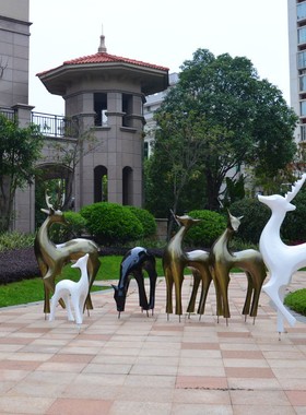 几何抽象鹿玻璃h钢仿铜鹿雕塑园林景观麋鹿美陈装饰品梅花鹿大摆