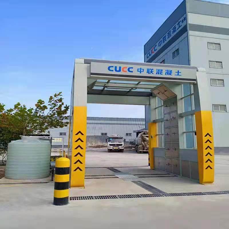 大型工可移动感封闭式红自外感应龙门洗车机全390动程应龙门洗轮