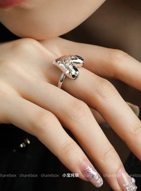 分享盒碎冰S925银闪闪发光的三维爱I情车花鱼鳞心形戒指的妇女