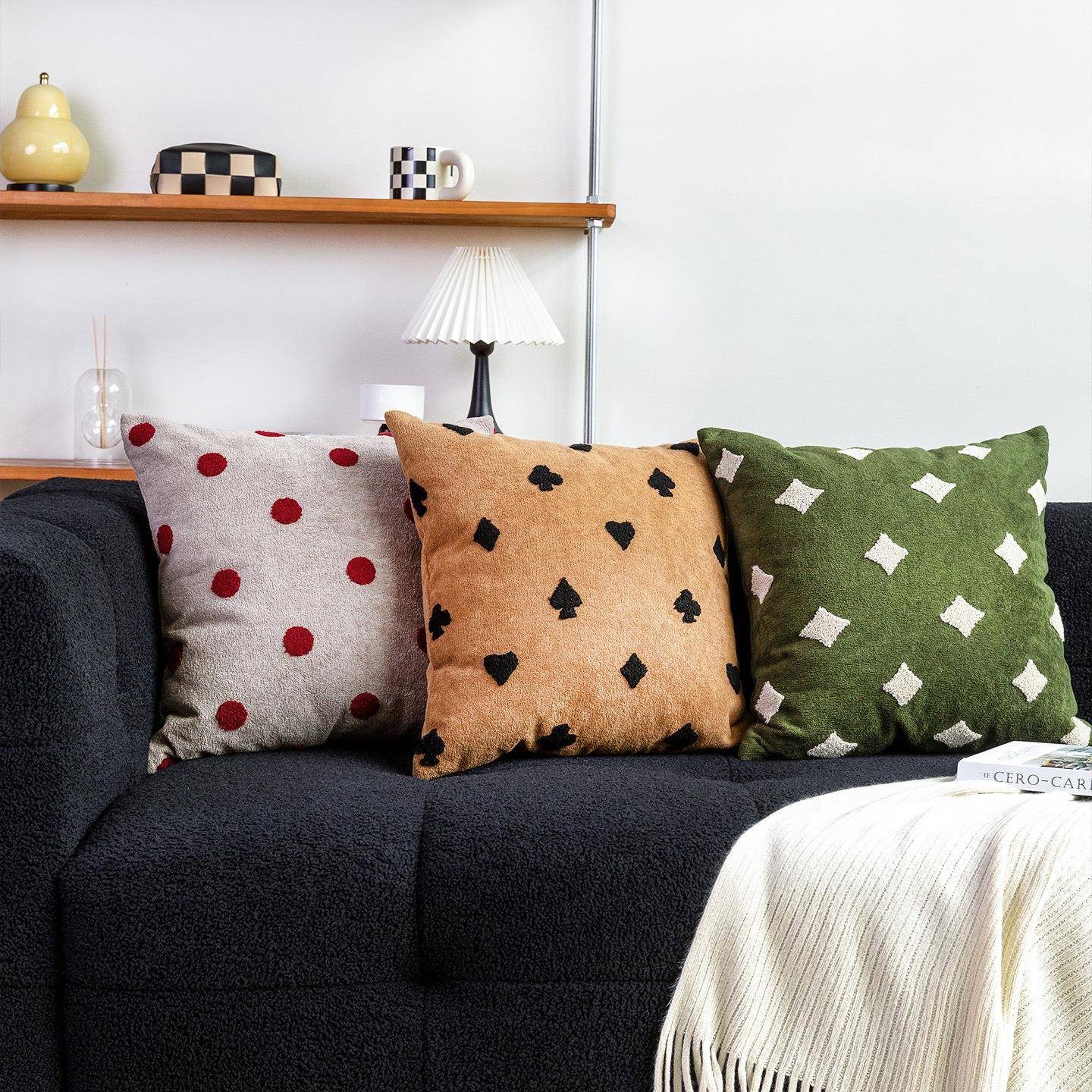 代中古风客厅沙发现QQU抱枕绿色棕色刺黄靠枕绣组合软装靠垫长条