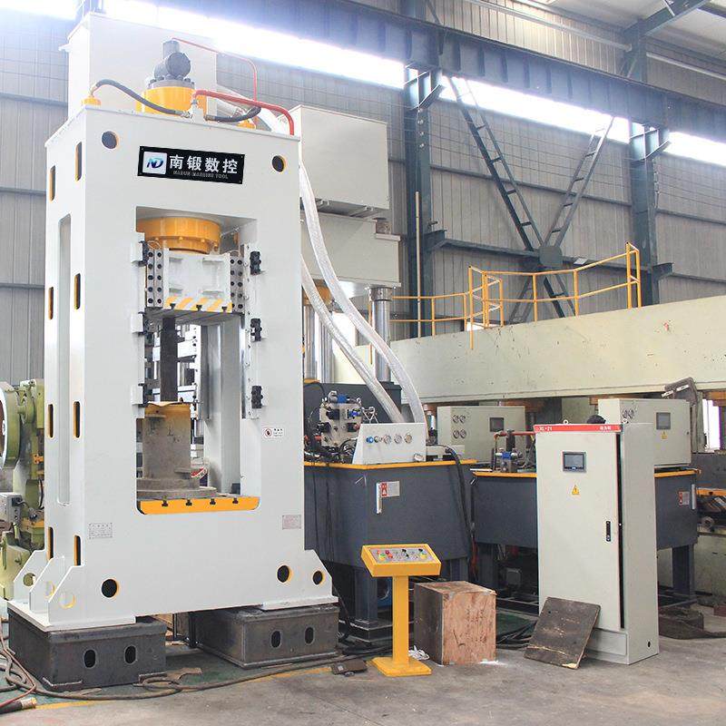 400吨模锻热锻液压机热挤压框架式油压机金属件热模锻压力机南锻,五金/工具,其他机械五金,淘宝优惠券,粉丝福利购,淘宝优惠卷