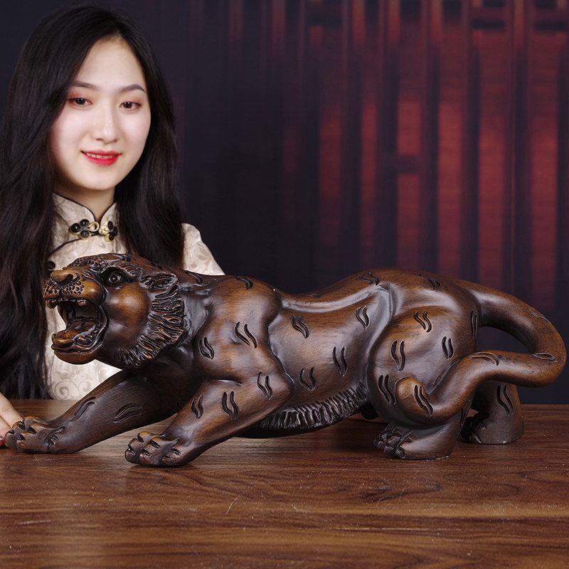 黑檀木老虎摆件实木雕生