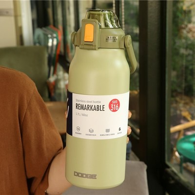 大容量保温杯316不锈钢女生男士运动超大水壶高颜值带吸管水杯子