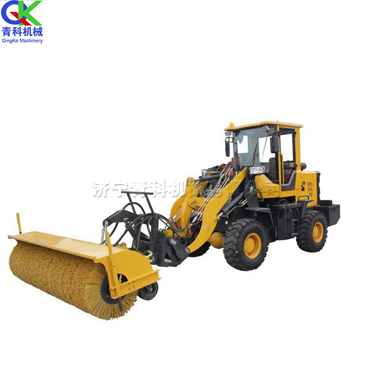冬季道路积雪清扫机 滚刷式装载除雪车 越野道路破冰除雪设备