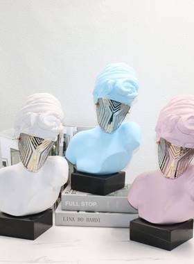 北欧样板房面具人物雕塑轻奢摆软件酒店会所端大堂关景台EZA玄装