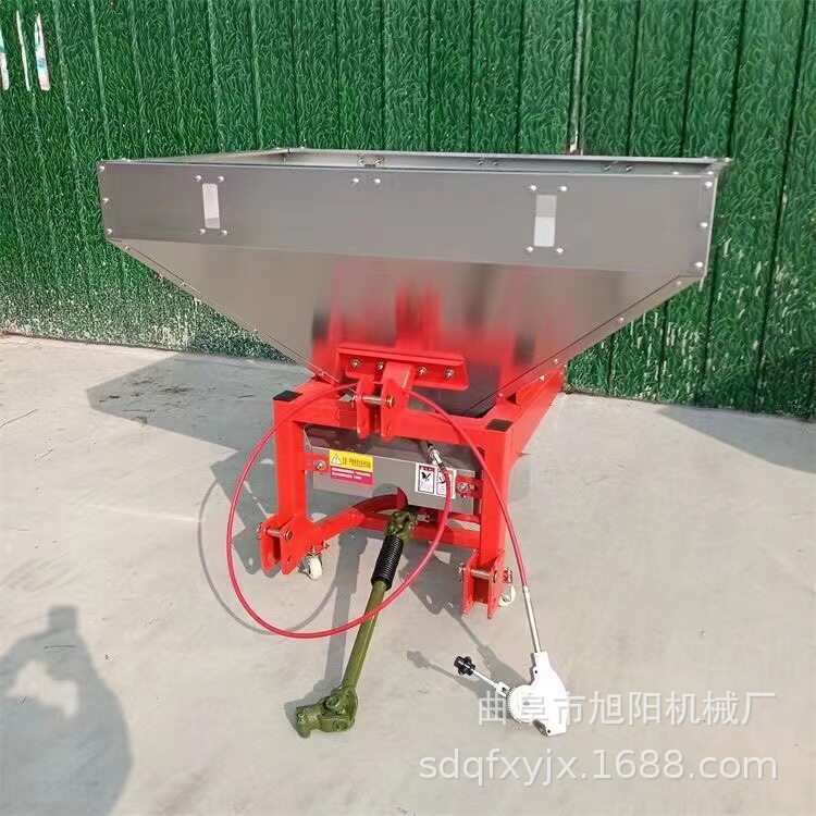 旭阳后置式撒肥机600不锈钢全自动施肥器农用颗粒肥抛撒机厂家