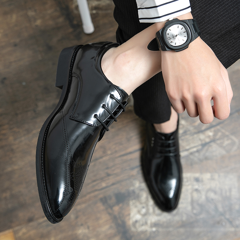 男士潮流商务休闲皮鞋英伦增高尖头小皮鞋韩版发型师亮皮漆皮男鞋