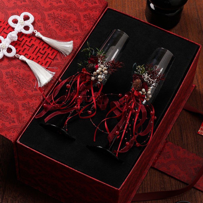 特别的新婚礼物送新人新娘闺蜜结婚敬酒杯高脚香槟杯一对高级实用