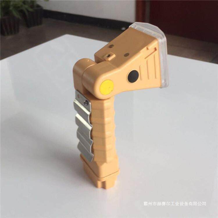 户外救援LED胸挂式照明灯 多用途手电筒 .7V角度可调探照灯