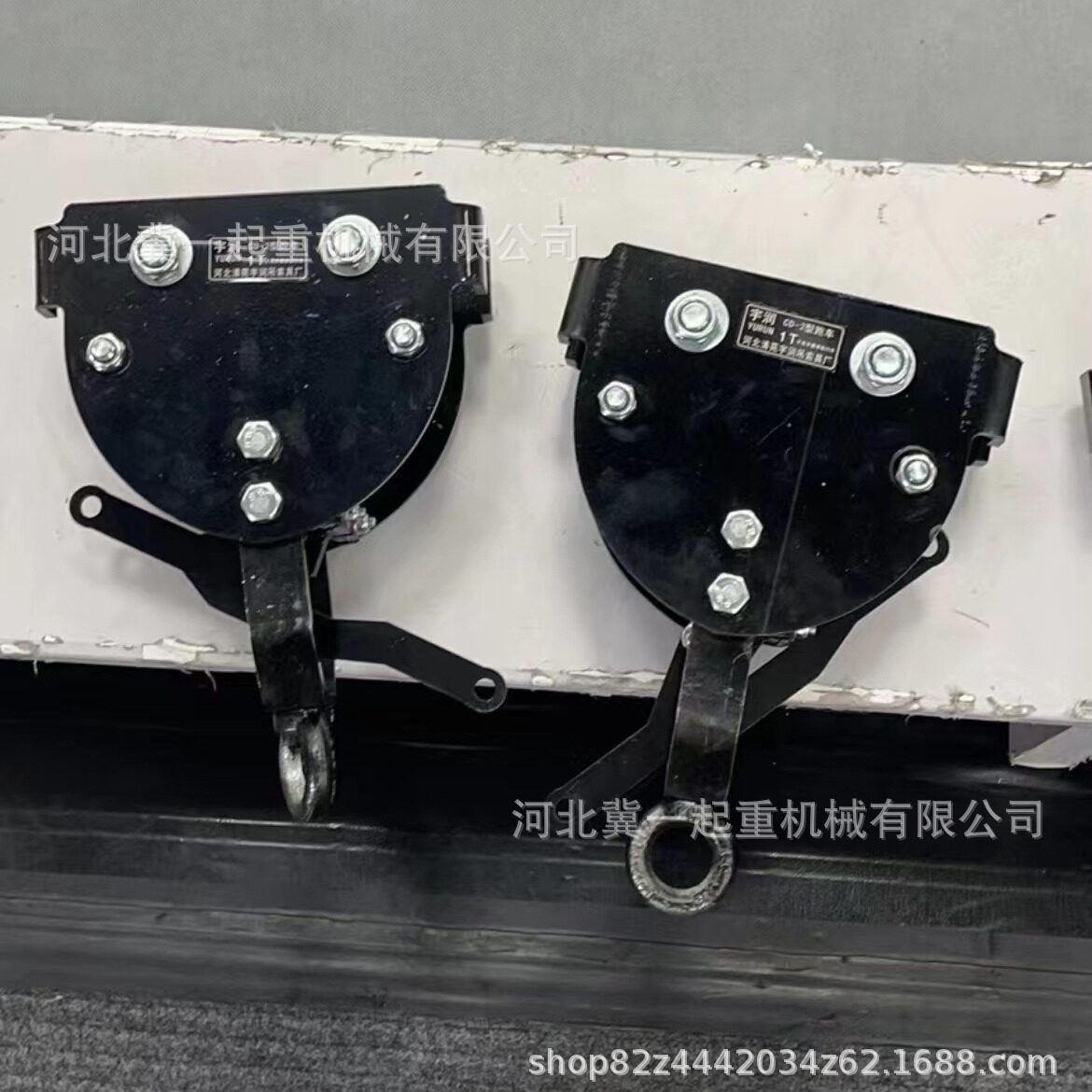 JOIO牌沙袋滑车移动轨道轨道沙袋架轨道沙包滑道沙袋滑车轨道沙袋图片