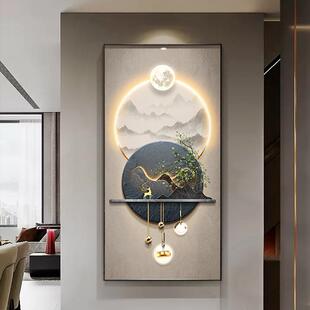 入户关装饰画现代高轻门奢档壁画正对竖版玄鱼73016225图走廊过道