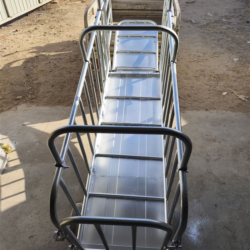 抓猪笼子装车卖猪用笼子上车装猪称重铁猪笼多功能装车转运猪栏笼