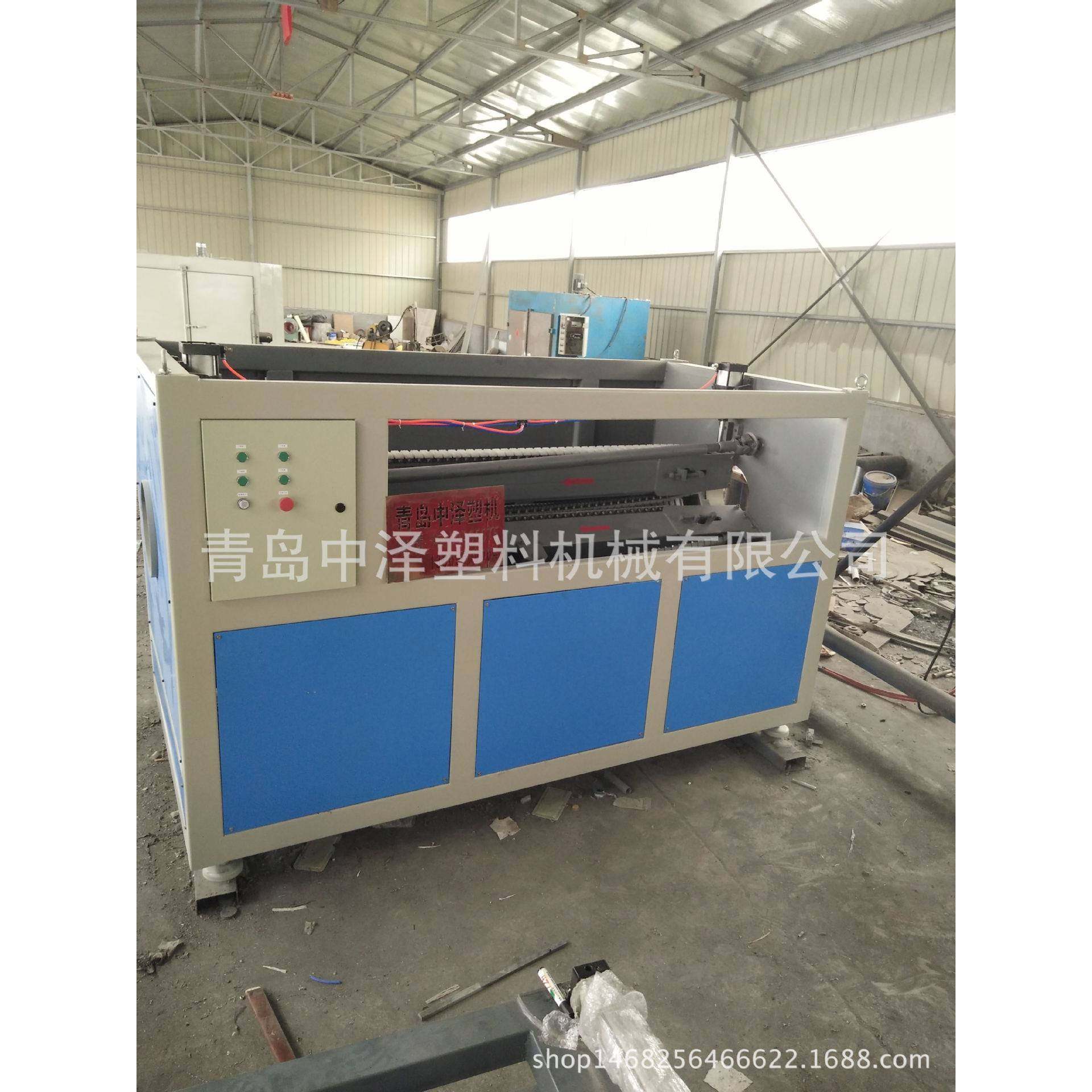 厂家供应塑料管材牵引机多爪牵引机pvc管材板材履带式牵引机,五金/工具,制袋机,淘宝优惠券,粉丝福利购,淘宝优惠卷