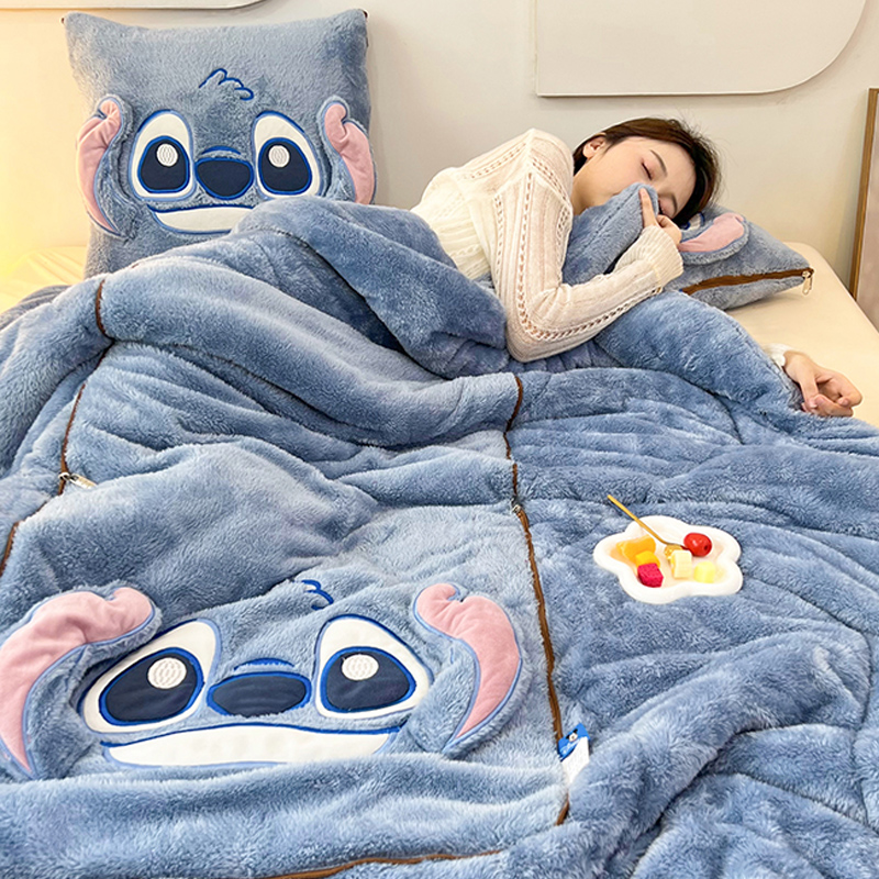 加厚绒史迪仔摺叠抱枕被子两用汽车上F多靠枕办公室午睡二合一保