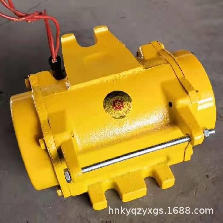 变频附着式1.5kw振动电机配套电器柜平板振动器