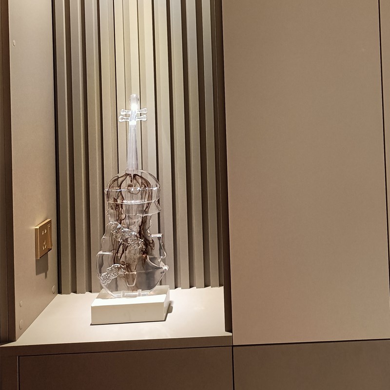 轻奢创意小提琴客厅落地r摆件艺术玄关柜大厅M酒柜桌面家居软装饰