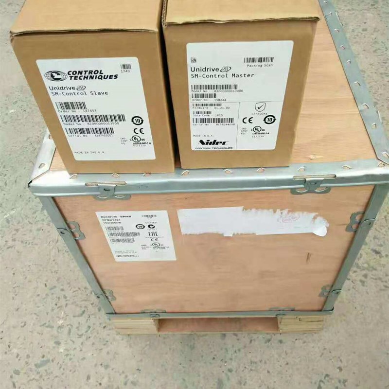 艾默生尼得科CT驱动器伺服放大器SPMA1421M 110KW 模块式驱动器
